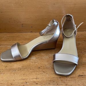 Naturalizer gold wedge sandals